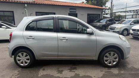 NISSAN March 1.0 16V 4P S FLEX, Foto 4