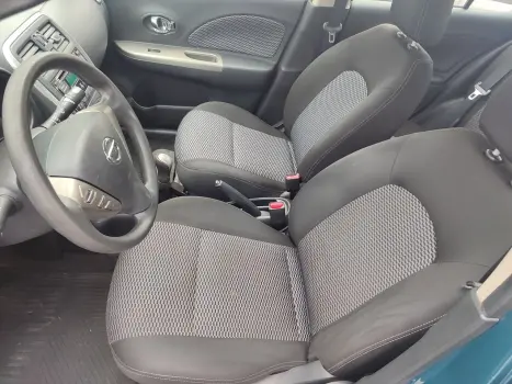 NISSAN March 1.6 16V 4P SV FLEX, Foto 6