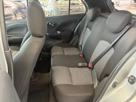 NISSAN March 1.6 16V 4P SL FLEX AUTOM�TICO CVT, Foto 6