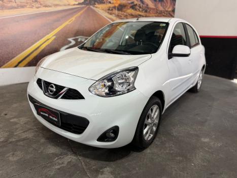 NISSAN March 1.6 16V 4P SV FLEX, Foto 2