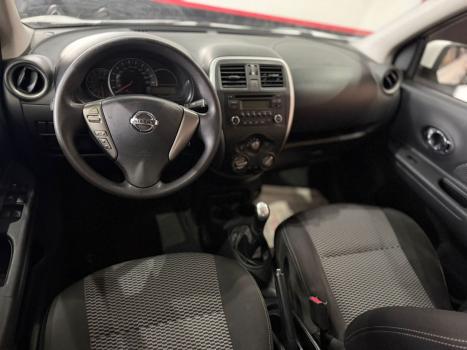 NISSAN March 1.6 16V 4P SV FLEX, Foto 4