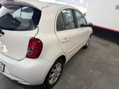 NISSAN March 1.6 16V 4P SV FLEX, Foto 6