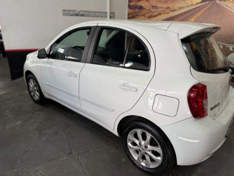 NISSAN March 1.6 16V 4P SV FLEX, Foto 7