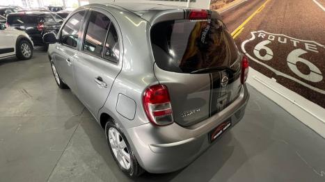 NISSAN March 1.6 16V 4P SV FLEX, Foto 5