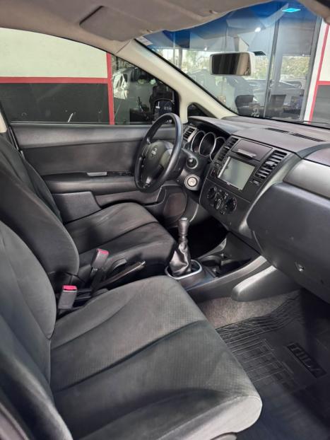 NISSAN Tiida Sedan 1.8 16V 4P FLEX, Foto 5