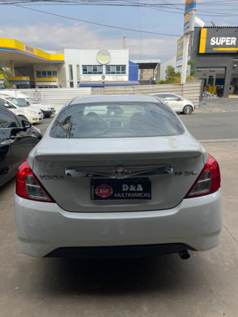 NISSAN Versa Sedan 1.6 16V 4P UNIQUE FLEX XTRONIC AUTOMTICO CVT, Foto 6
