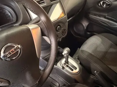 NISSAN Versa Sedan 1.6 16V 4P FLEX SV, Foto 4