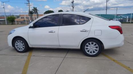 NISSAN Versa Sedan 1.6 16V 4P FLEX SV, Foto 8