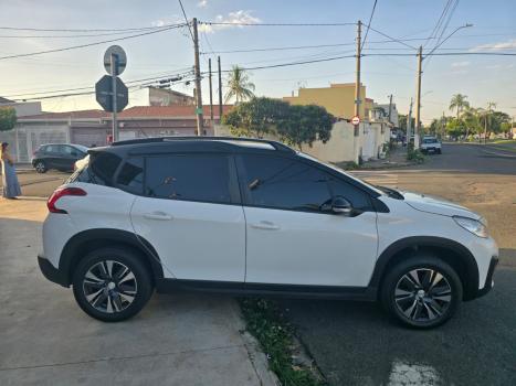 PEUGEOT 2008 1.6 16V 4P FLEX ALLURE PACK AUTOM�TICO, Foto 4