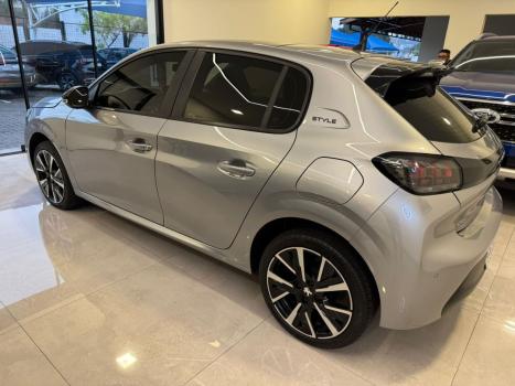 PEUGEOT 208 1.0 12V 4P FLEX STYLE TURBO 200 AUTOM�TICO CVT, Foto 3