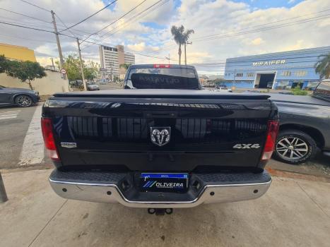 RAM 2500 6.7 I6 24V SLT CABINE DUPLA TURBO DIESEL LARAMIE 4X4 AUTOMTICO, Foto 13