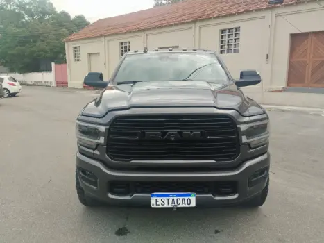 RAM 2500 6.7 I6 24V SLT CABINE DUPLA TURBO DIESEL NIGHT EDITION 4X4 AUTOM�TICO, Foto 1