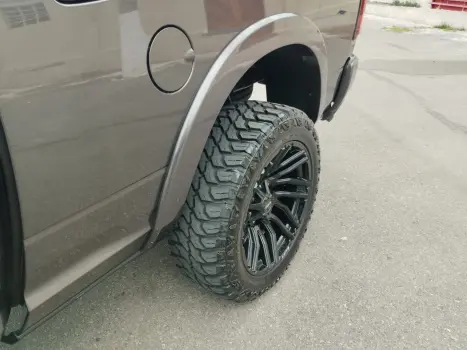 RAM 2500 6.7 I6 24V SLT CABINE DUPLA TURBO DIESEL NIGHT EDITION 4X4 AUTOM�TICO, Foto 6