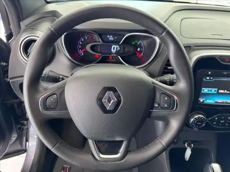 RENAULT Captur 1.6 16V 4P FLEX BOSE AUTOMÁTICO, Foto 10 RENAULT Captur 1.6 16V 4P FLEX BOSE AUTOMÁTICO, Foto 10