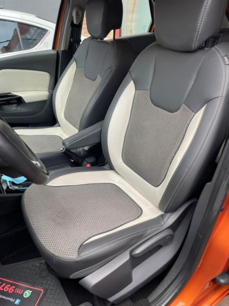 RENAULT Captur 1.6 16V 4P FLEX SCE INTENSE X-TRONIC CVT, Foto 14