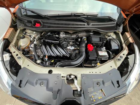 RENAULT Captur 1.6 16V 4P FLEX SCE INTENSE X-TRONIC CVT, Foto 17