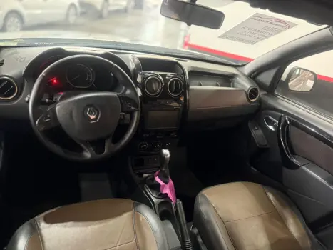 RENAULT Duster 2.0 16V 4P FLEX DYNAMIQUE AUTOMTICO, Foto 2