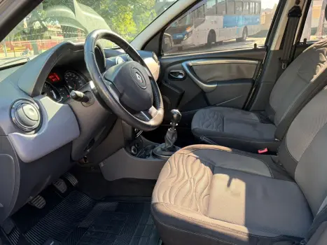RENAULT Duster 2.0 16V 4P FLEX DAKAR 4X4, Foto 12