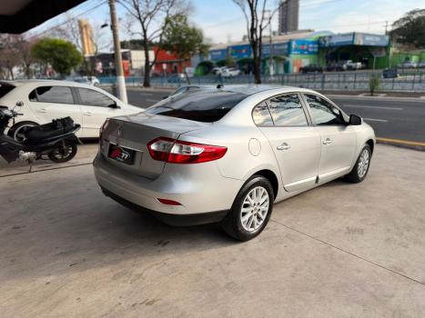 RENAULT Fluence 2.0 16V 4P FLEX DYNAMIQUE AUTOM�TICO, Foto 3