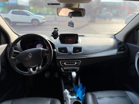 RENAULT Fluence 2.0 16V 4P FLEX DYNAMIQUE AUTOM�TICO, Foto 13