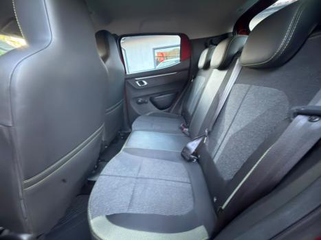 RENAULT Kwid 1.0 12V 4P SCE FLEX OUTSIDER, Foto 10