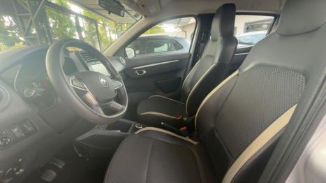 RENAULT Kwid 27 KW E-TECH INTENSE ELTRICO, Foto 10
