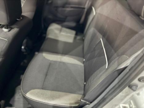 RENAULT Logan 1.0 12V 4P FLEX SCE ZEN, Foto 4 RENAULT Logan 1.0 12V 4P FLEX SCE ZEN, Foto 4