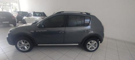 RENAULT Sandero 1.6 16V 4P FLEX STEPWAY AUTOM�TICO, Foto 2