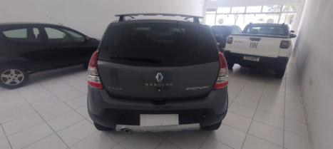 RENAULT Sandero 1.6 16V 4P FLEX STEPWAY AUTOM�TICO, Foto 6