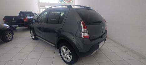 RENAULT Sandero 1.6 16V 4P FLEX STEPWAY AUTOM�TICO, Foto 7
