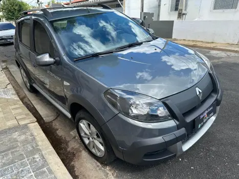 RENAULT Sandero 1.6 16V 4P FLEX STEPWAY AUTOM�TICO, Foto 2