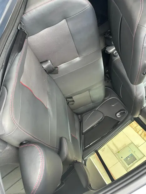 RENAULT Sandero 1.6 16V 4P FLEX STEPWAY AUTOM�TICO, Foto 10