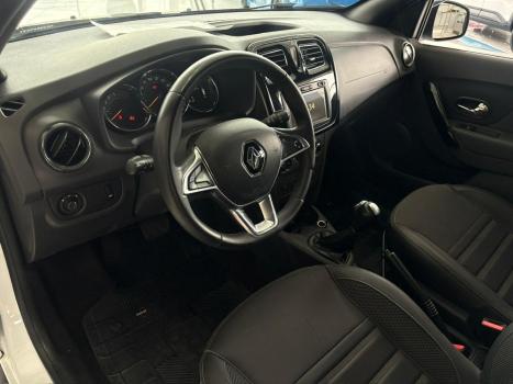 RENAULT Sandero , Foto 2