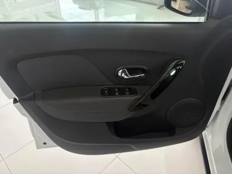 RENAULT Sandero , Foto 3