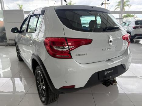 RENAULT Sandero , Foto 4