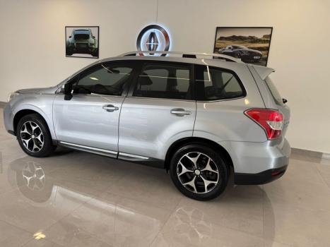 SUBARU Forester 2.0 16V 4P S 4X4 AUTOM�TICO, Foto 4