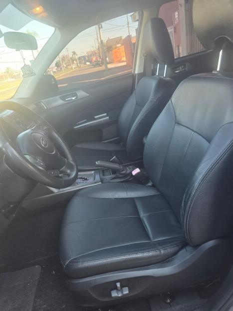 SUBARU Forester 2.0 16V 4P XT 4X4 AUTOM�TICO, Foto 12