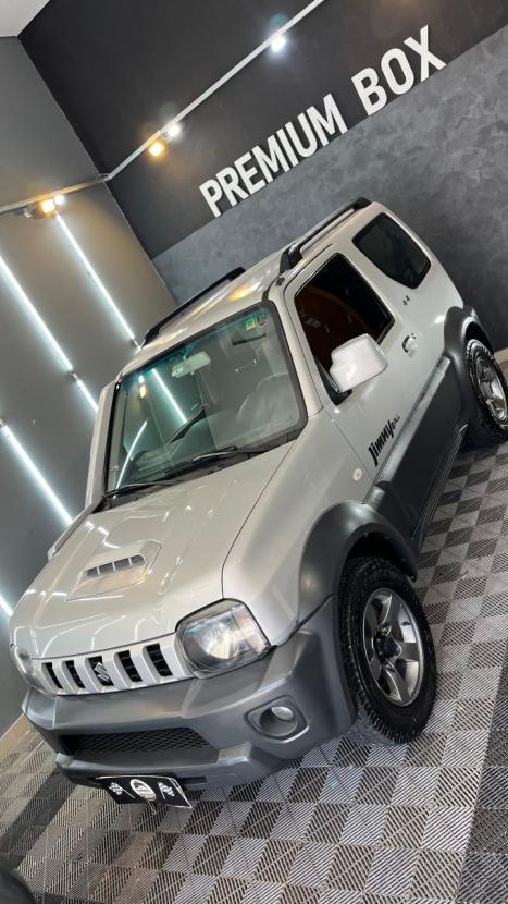 SUZUKI Jimny 1.3 16V 4 ALL 4X4, Foto 2