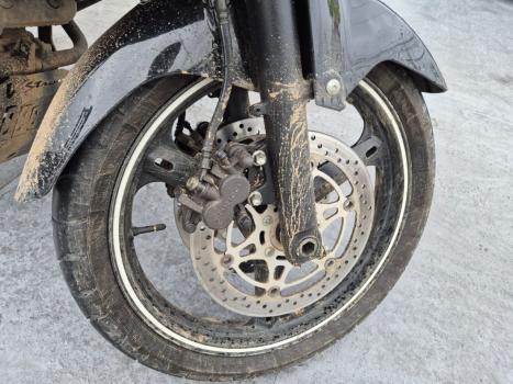 SUZUKI V-Strom DL 1000 , Foto 3