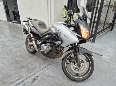 SUZUKI V-Strom DL 1000 A, Foto 3