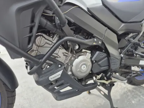 SUZUKI V-Strom DL 650 XT, Foto 9