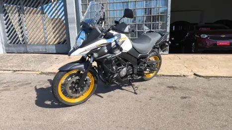 SUZUKI V-Strom DL 650 XT, Foto 1