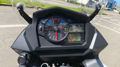 SUZUKI V-Strom DL 650 XT, Foto 8