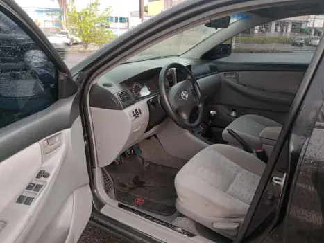 TOYOTA Corolla 1.8 16V 4P XEI, Foto 9