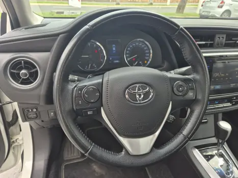 TOYOTA Corolla 2.0 16V 4P FLEX XEI DIRECT SHIFT AUTOM�TICO CVT, Foto 9