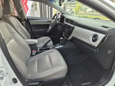 TOYOTA Corolla 2.0 16V 4P FLEX XEI DIRECT SHIFT AUTOM�TICO CVT, Foto 5