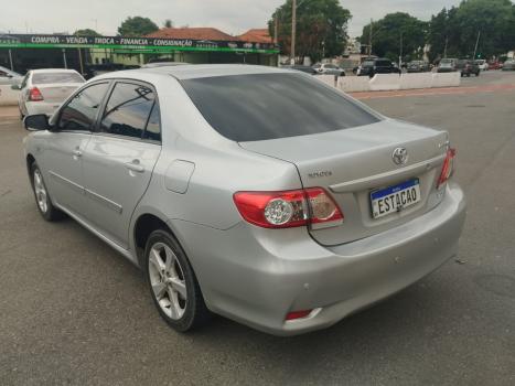 TOYOTA Corolla 2.0 16V 4P FLEX XEI DIRECT SHIFT AUTOM�TICO CVT, Foto 8