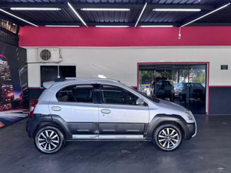 TOYOTA Etios Cross 1.5 16V 4P, Foto 7