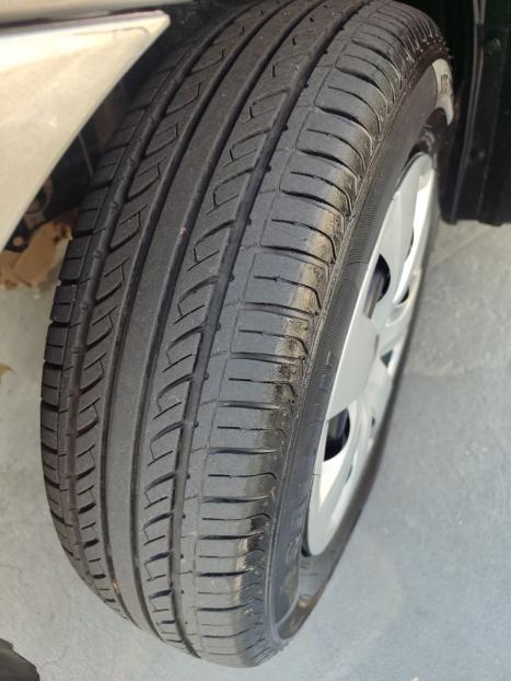 TOYOTA Etios Hatch 1.3 16V 4P FLEX, Foto 9