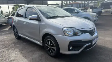 TOYOTA Etios Hatch 1.5 16V 4P FLEX PLATINUM AUTOM�TICO, Foto 3